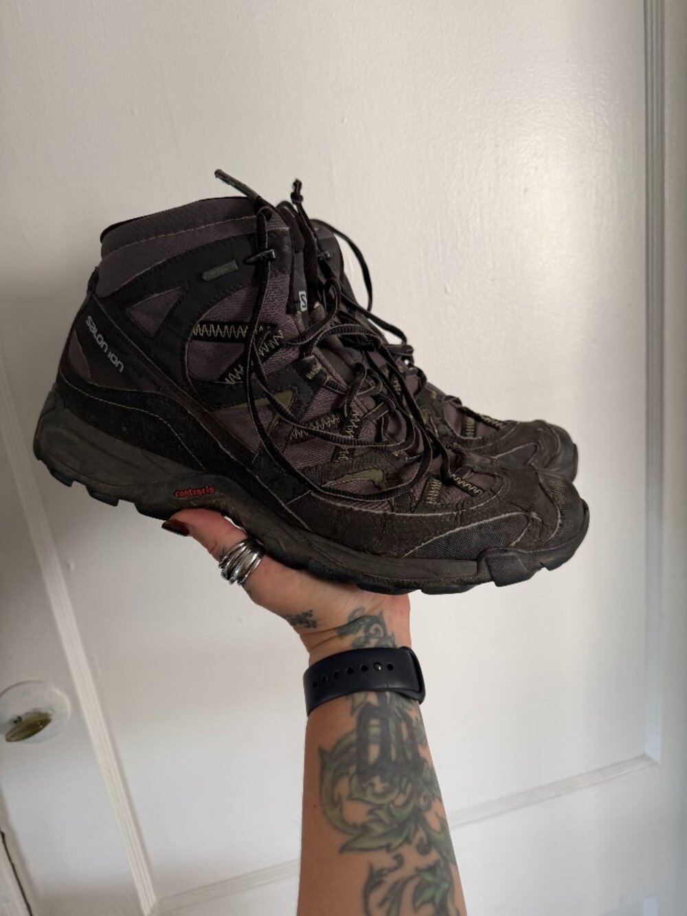 🥾 Salomon Mid Hiking Boots – Black | Size 12M 🥾